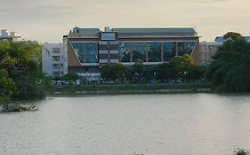 Rajathadri Palace